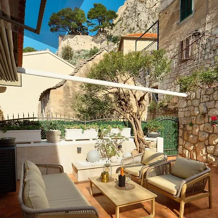 Heritage House Pjaca, Villa
